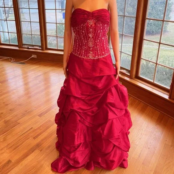 green emerald velvet dress Cute Long Side Slit Two Piece Occasion Graduation Red Prom Dress Sweet 16  Dress